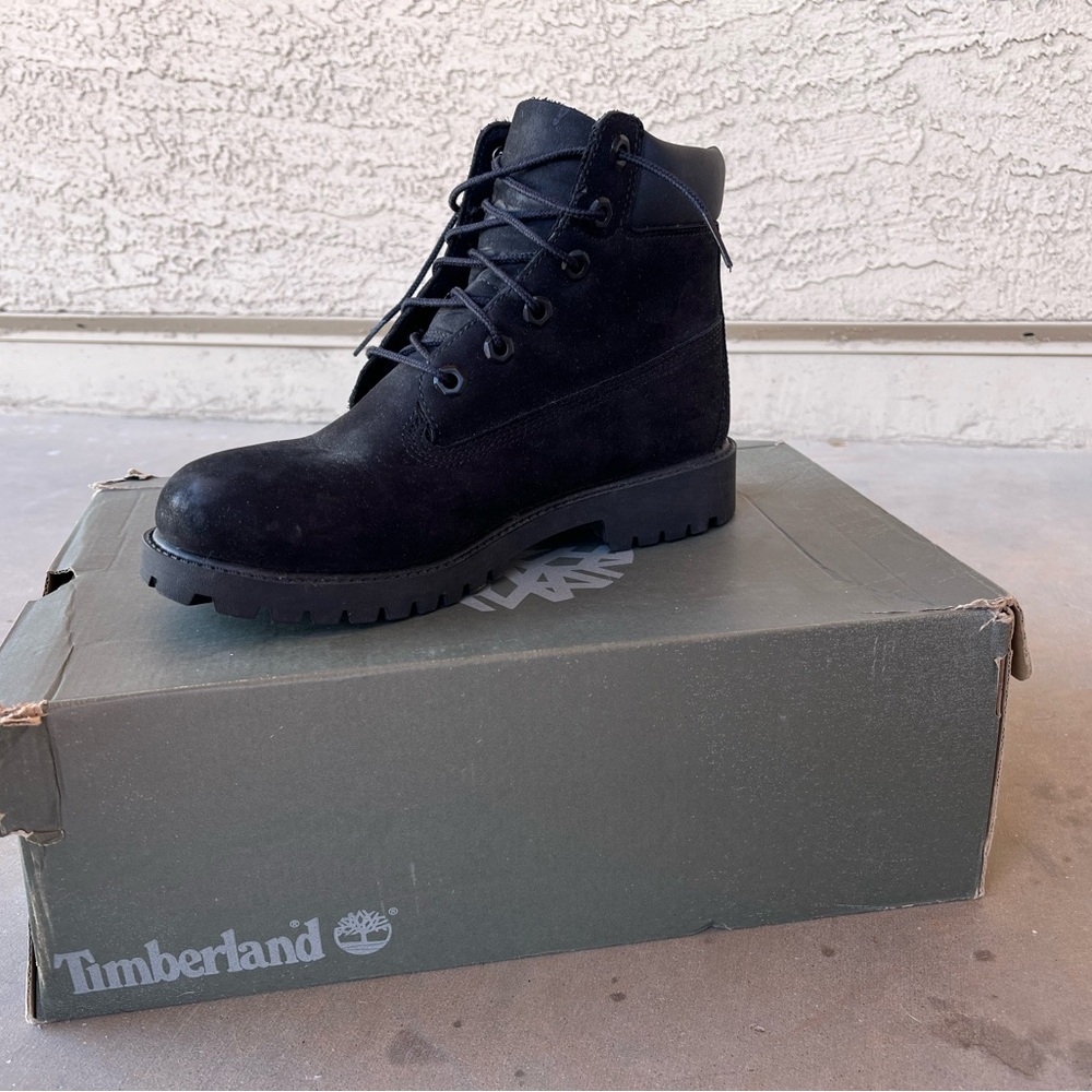 Timberland Black Boots - Junior’s/Juniors 5.5 OR size 7.5 in women’s.